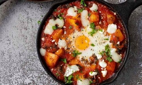 Chilli Tomato Eggs And Potatoes